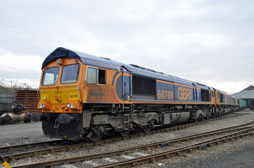 andtranslators64707and64664eastleighworks17thfebruary2017.jpg