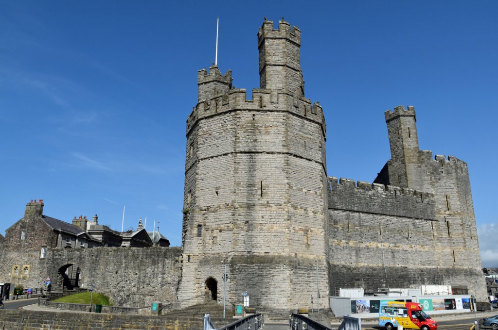 caernarfoncastle9.jpg