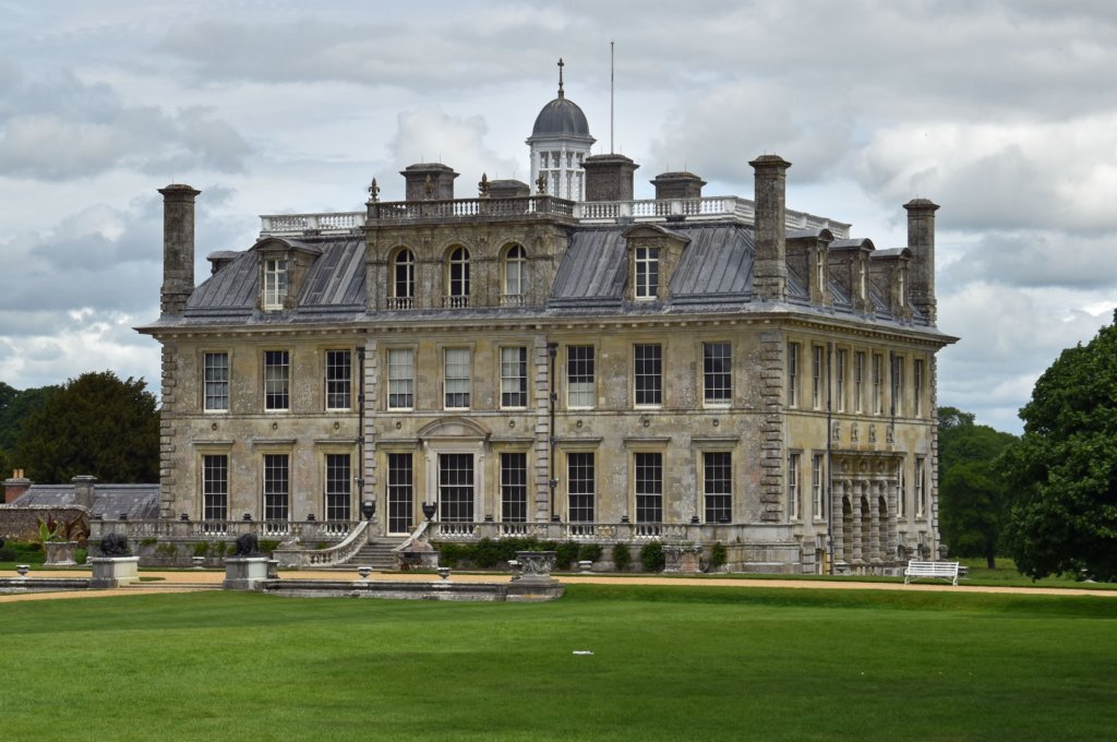 kingstonlacy53.jpg