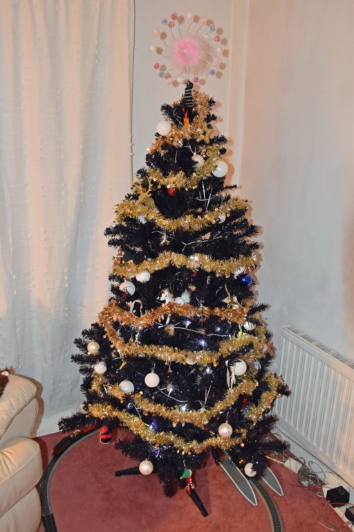 christmastree3.jpg